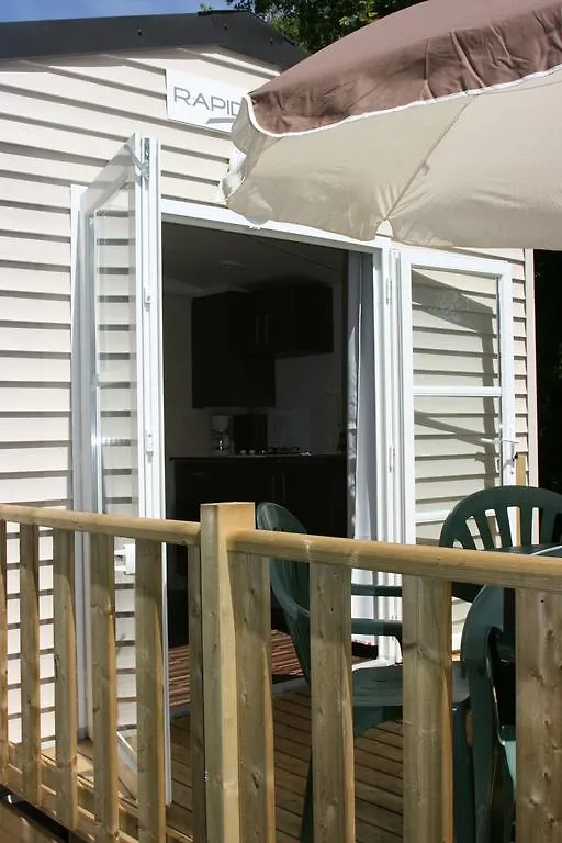 Hôtel Camping les Bruy\u00E8res à Carnac France