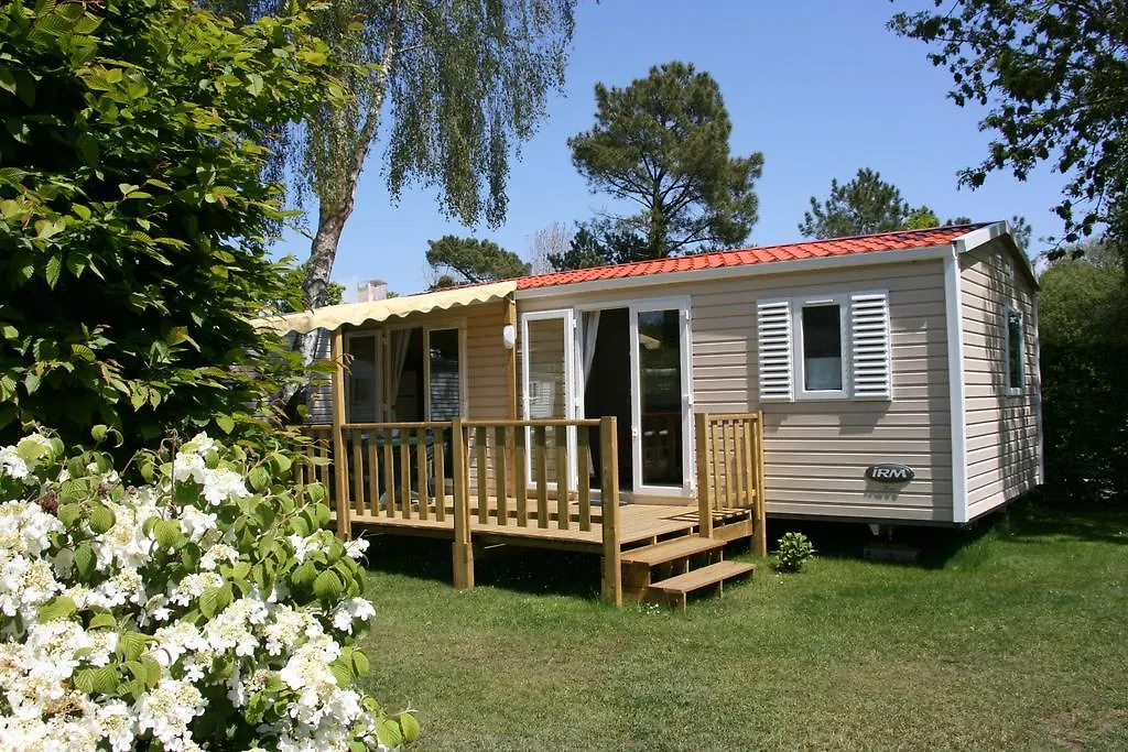 Hôtel Camping les Bruy\u00E8res à Carnac