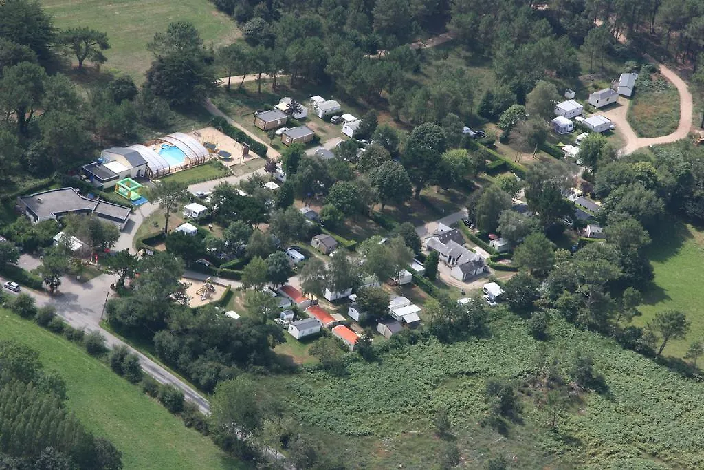 Hôtel Camping les Bruy\u00E8res à Carnac