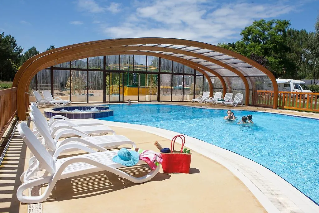 Hôtel Camping les Bruy\u00E8res à Carnac