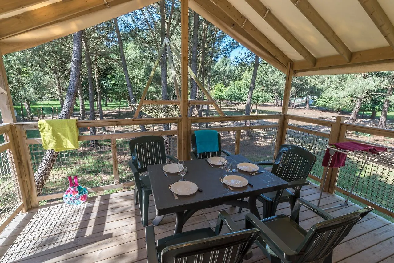 Hôtel Camping les Bruy\u00E8res à Carnac