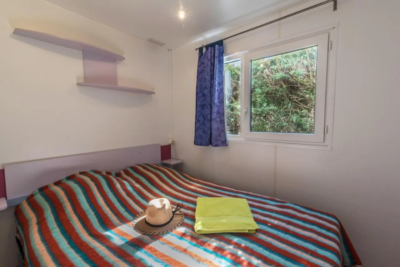 Hôtel Camping les Bruy\u00E8res à Carnac