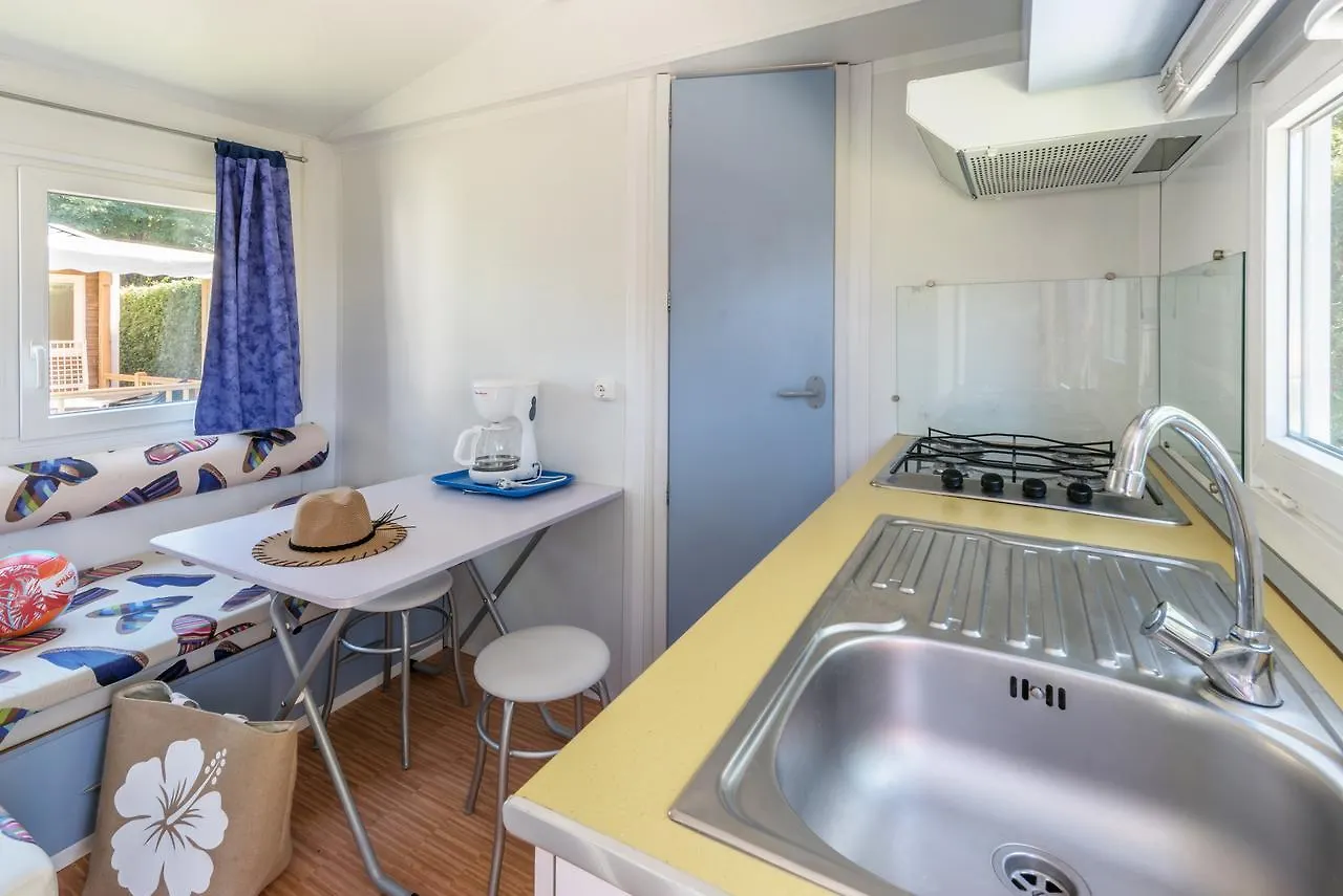 *** Kemp Hotel Camping Les Bruyeres Carnac Francie